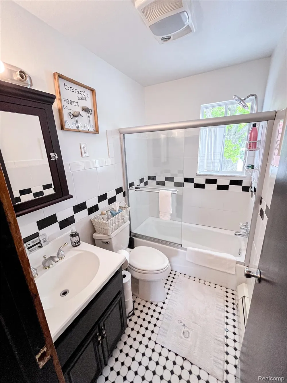 599 Westpointe Court Lake Orion Village, MI 48362