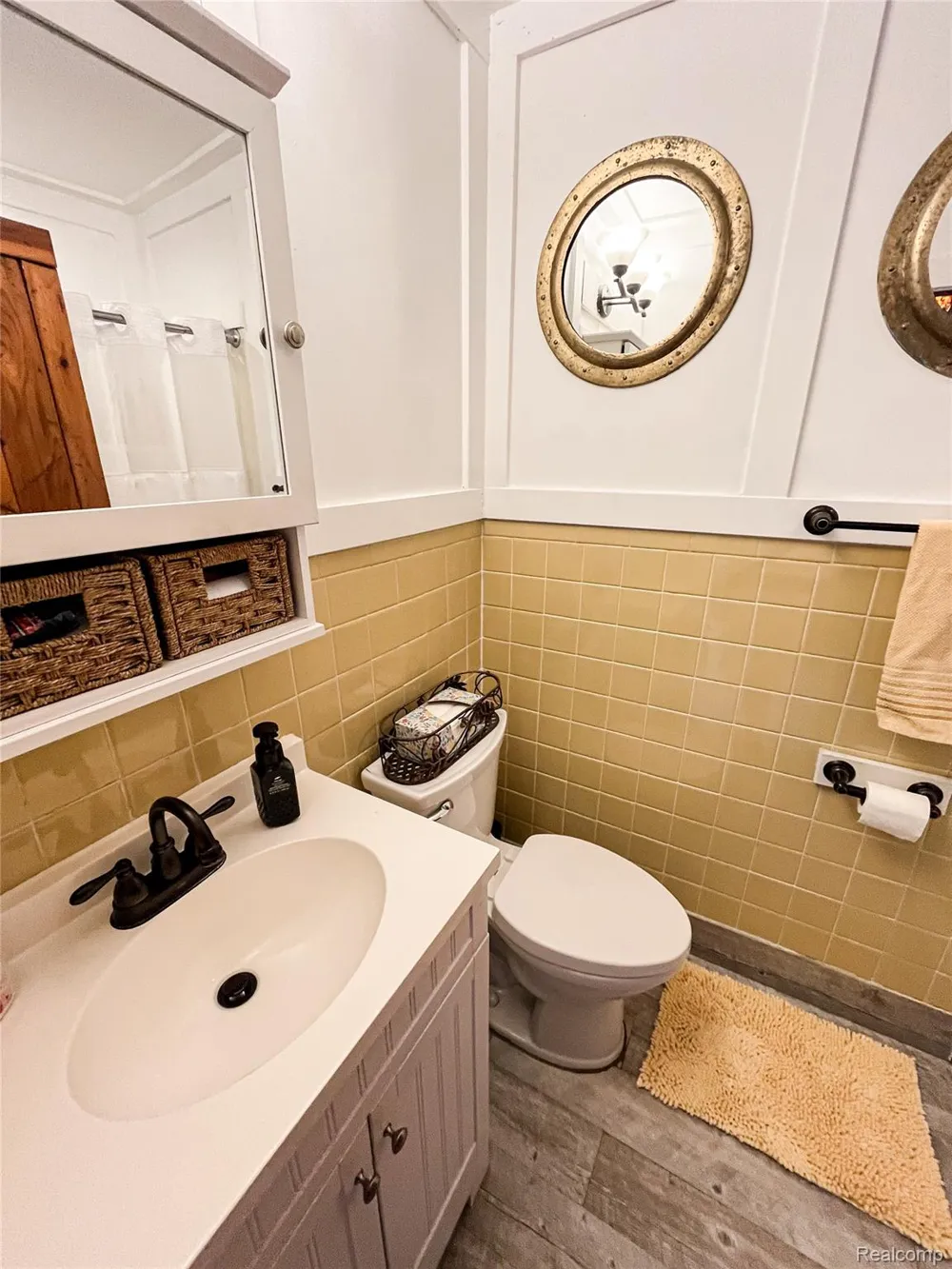 599 Westpointe Court Lake Orion Village, MI 48362