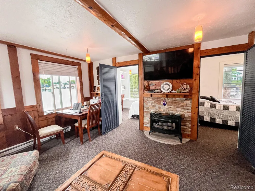 599 Westpointe Court Lake Orion Village, MI 48362