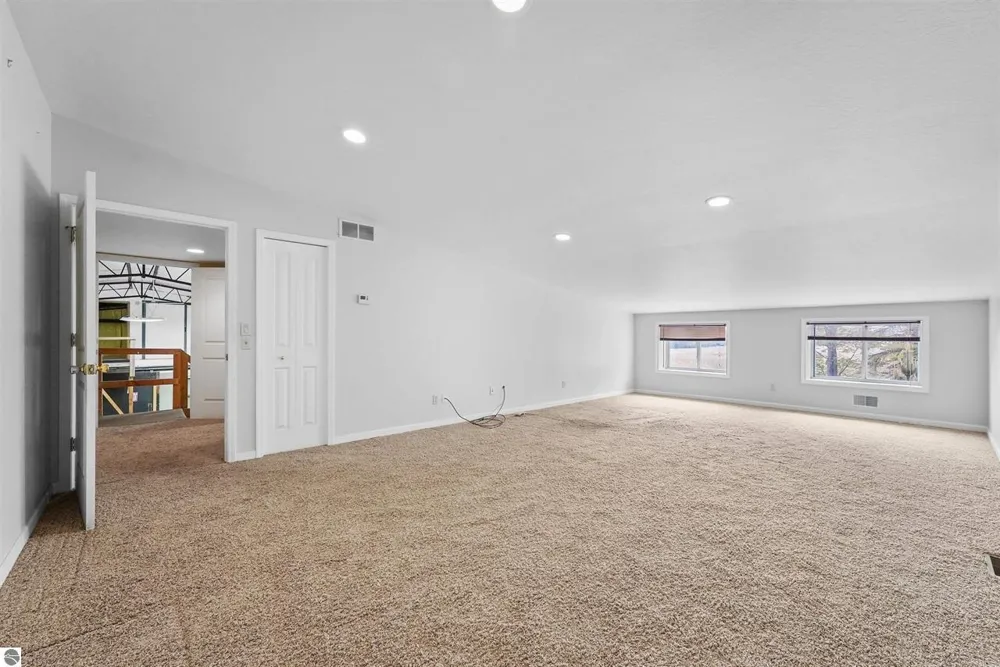 9435 Cherry Bend Road Elmwood Charter Township, MI 49684
