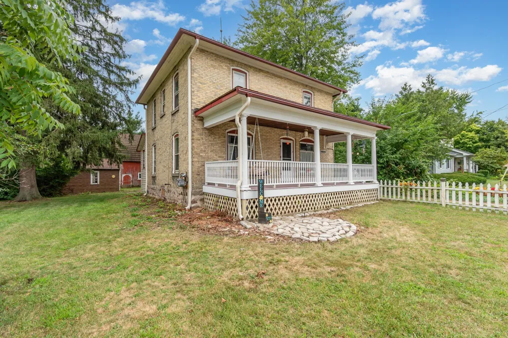 1926 E Broadway Street Mt Pleasant City, MI 48858