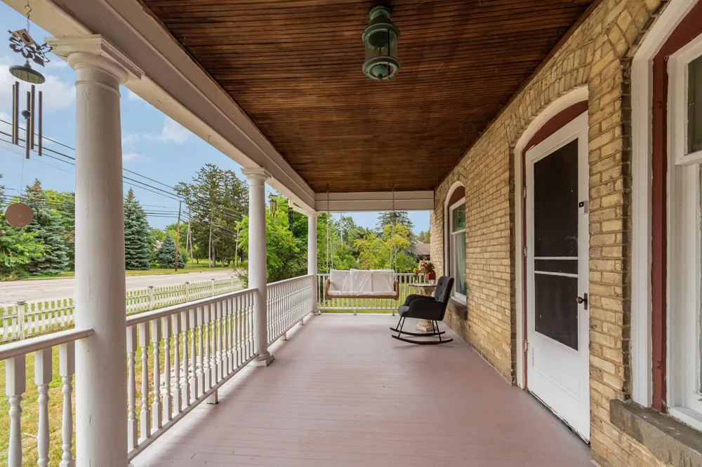 1926 E Broadway Street Mt Pleasant City, MI 48858