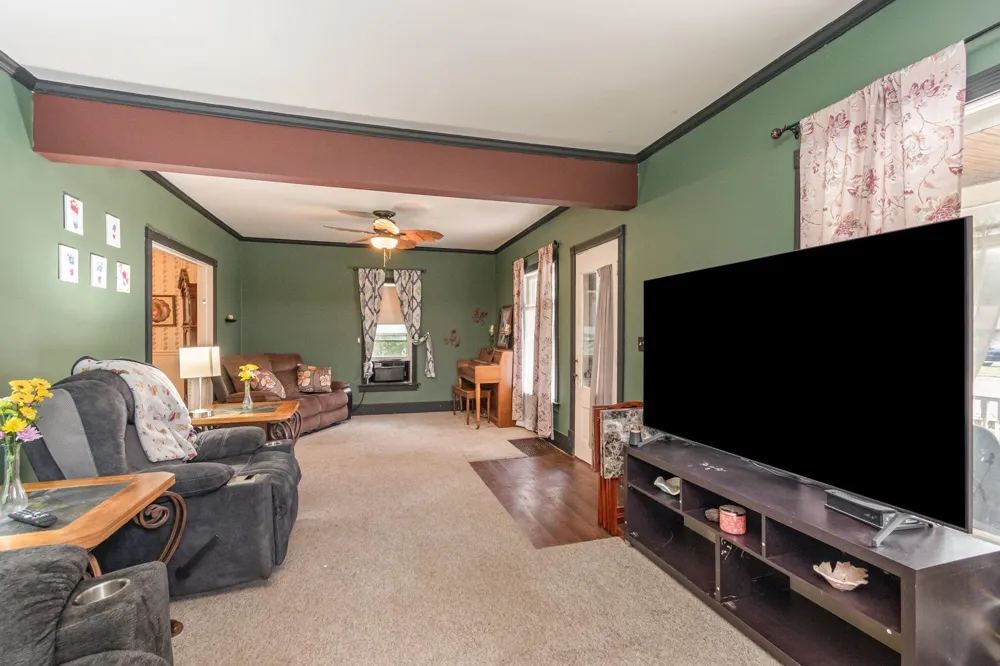 1926 E Broadway Street Mt Pleasant City, MI 48858