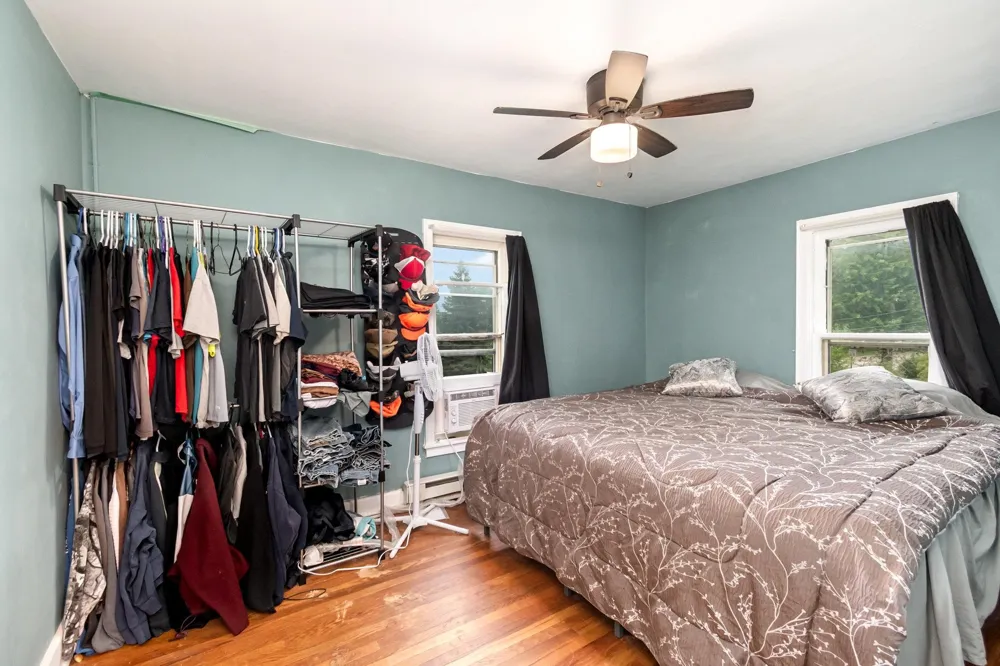 1926 E Broadway Street Mt Pleasant City, MI 48858