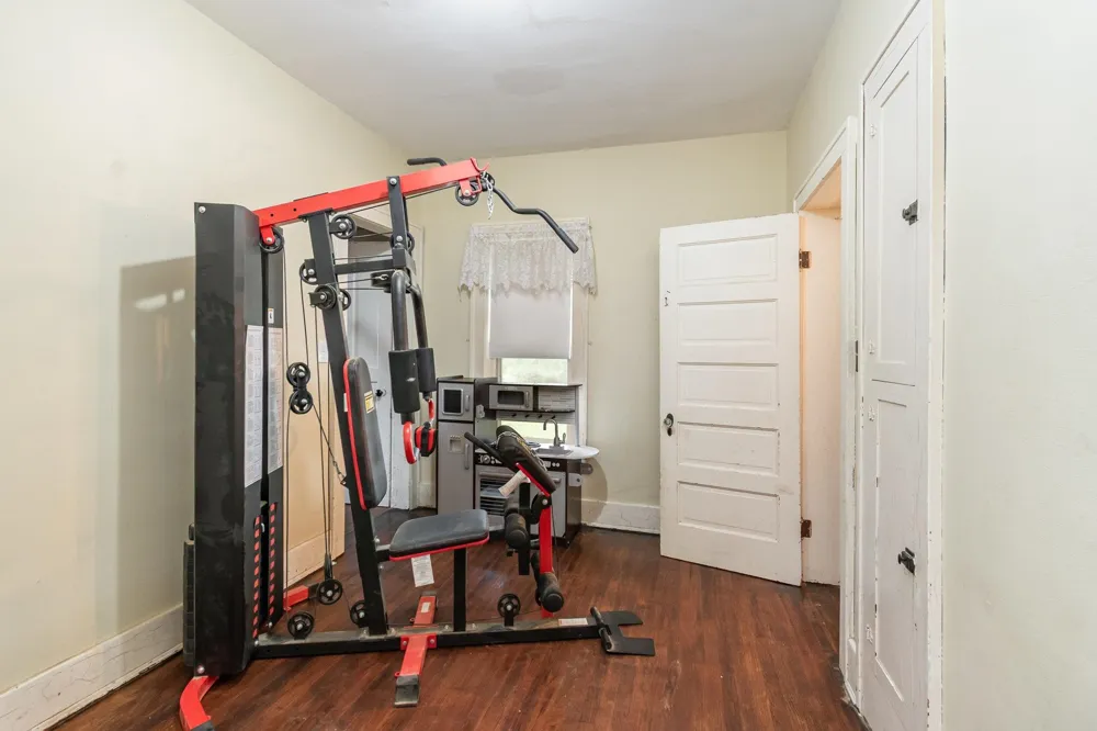 1926 E Broadway Street Mt Pleasant City, MI 48858