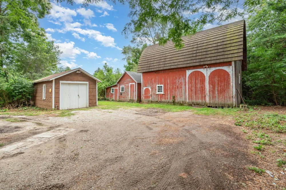 1926 E Broadway Street Mt Pleasant City, MI 48858