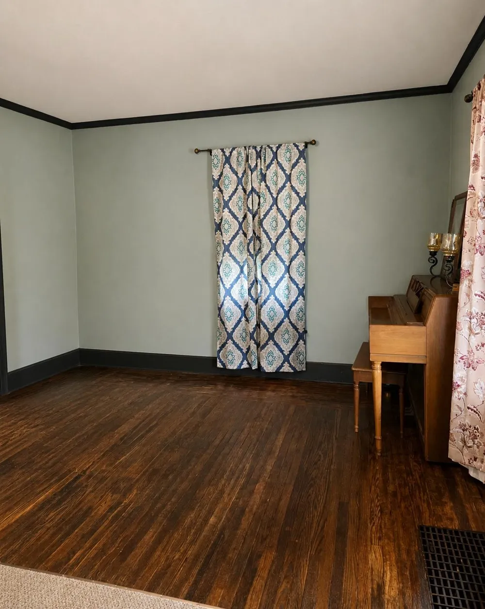 1926 E Broadway Street Mt Pleasant City, MI 48858