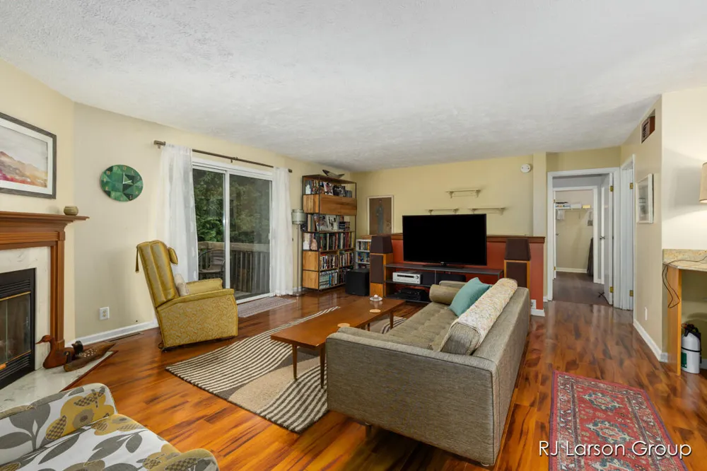 1007 Orchard Avenue Casco Township, MI 49090