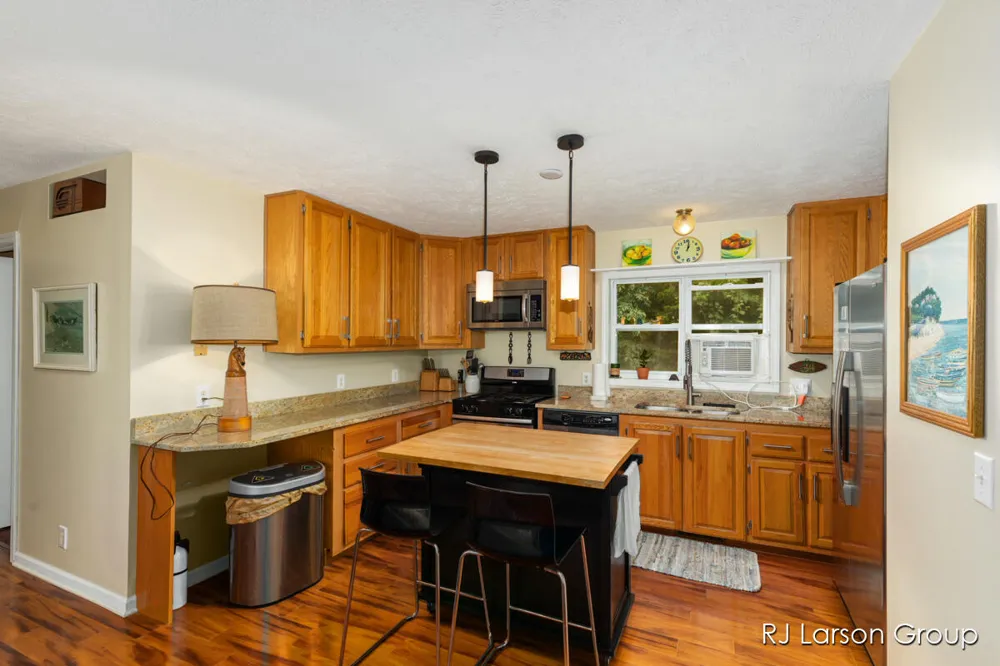 1007 Orchard Avenue Casco Township, MI 49090