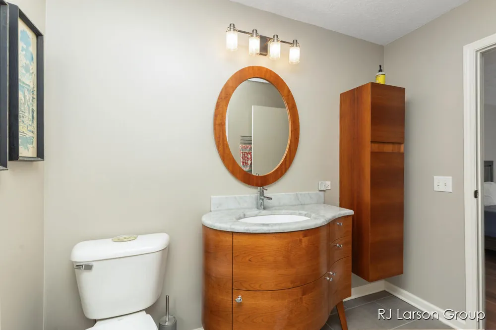 1007 Orchard Avenue Casco Township, MI 49090