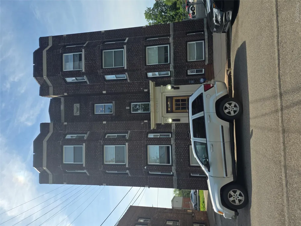 1533 Ash Street #B1 Detroit City, MI 48208