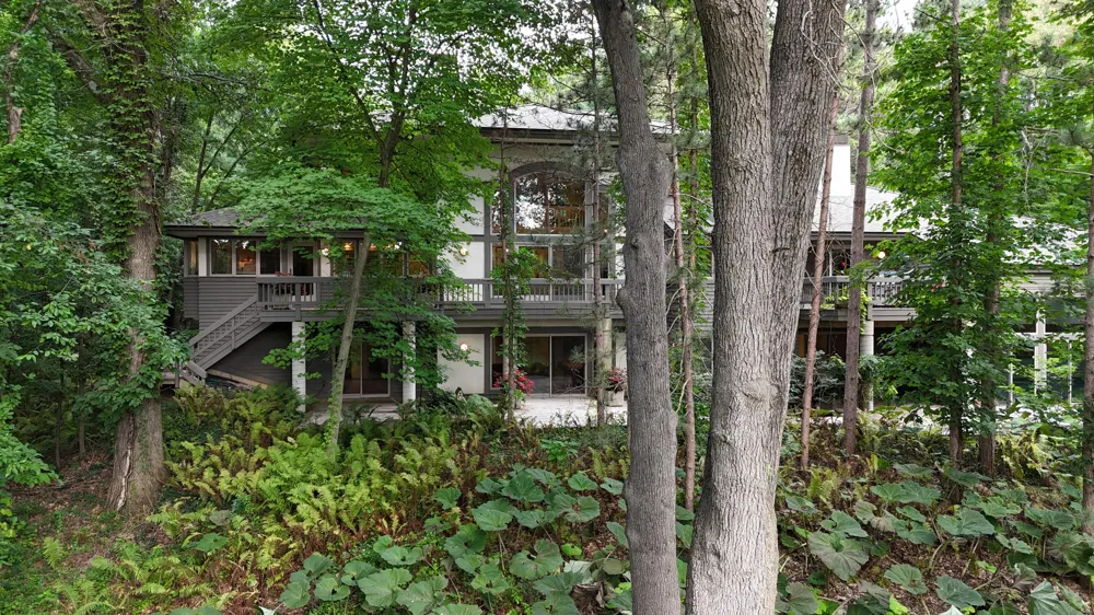 8050 Wilderness Trail NE Ada Township, MI 49301