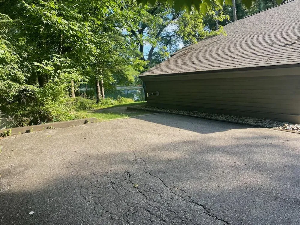 8050 Wilderness Trail NE Ada Township, MI 49301