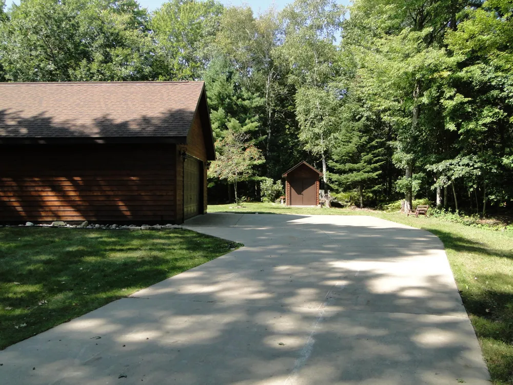 4873 Birchwood Trail Oscoda Charter Township, MI 48750