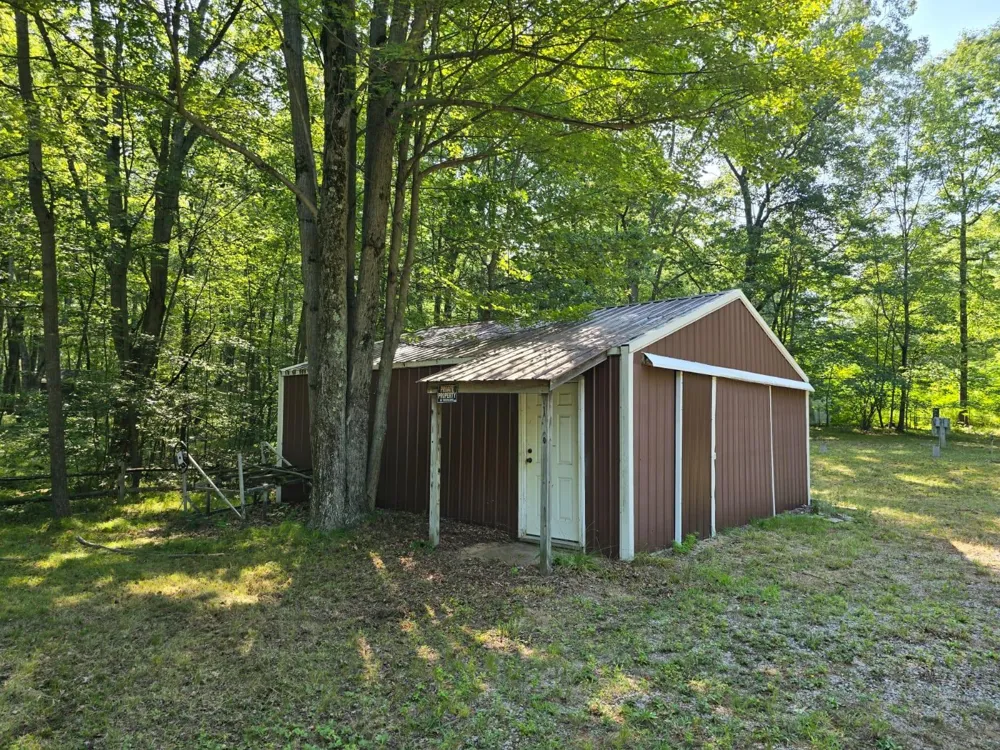 7737 Wilderness Drive Sherman Township, MI 48893