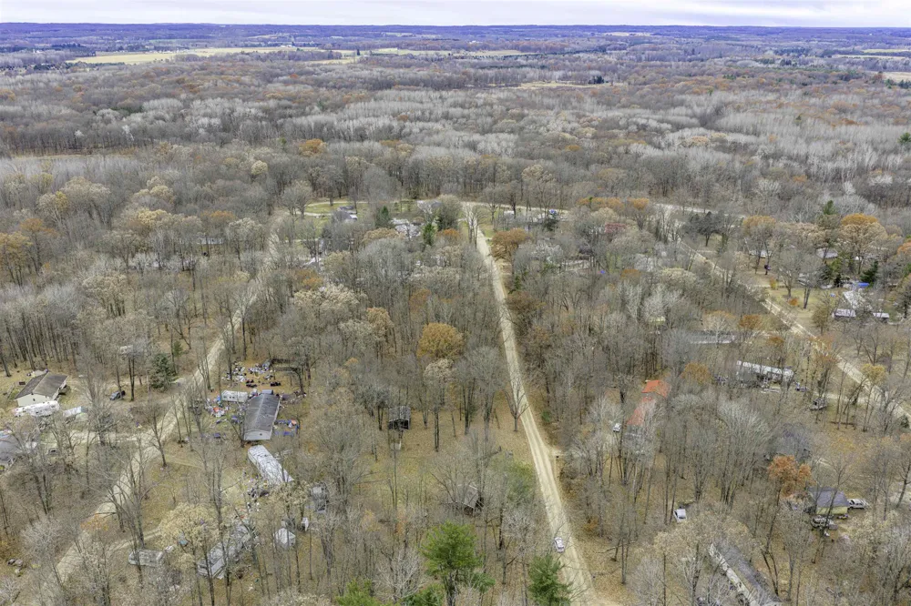 7737 Wilderness Drive Sherman Township, MI 48893
