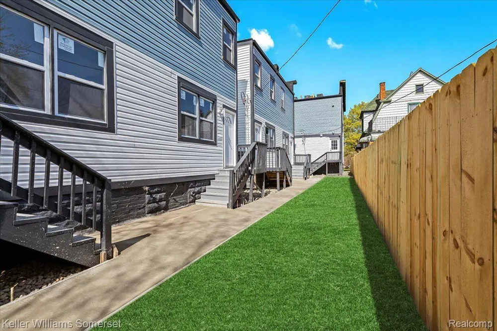 6091 Vermont #B Detroit City, MI 48208