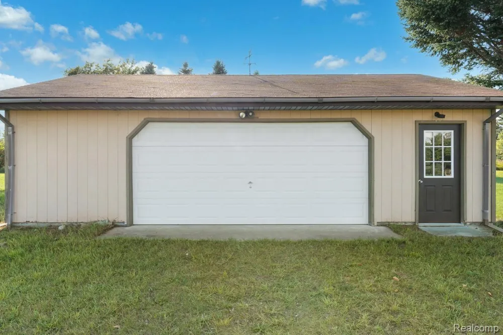 9720 E KELLYVILLE ROAD Briley Township, MI 49709