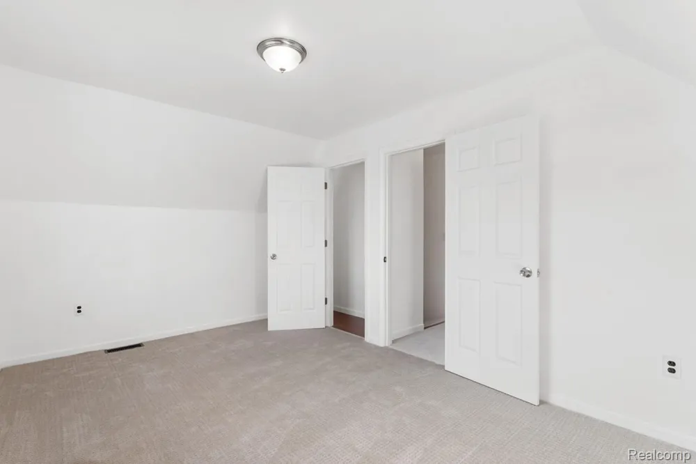 9720 E KELLYVILLE ROAD Briley Township, MI 49709