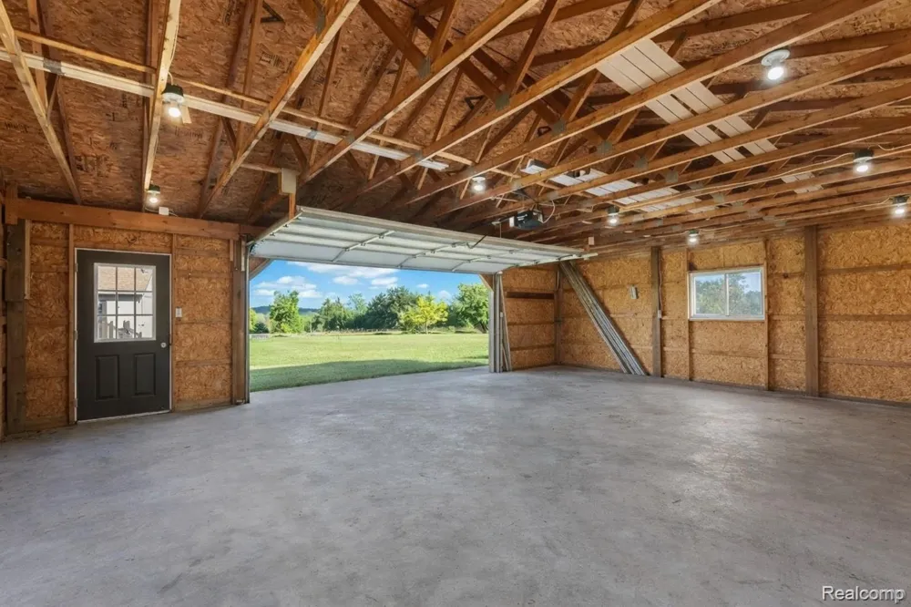 9720 E KELLYVILLE ROAD Briley Township, MI 49709
