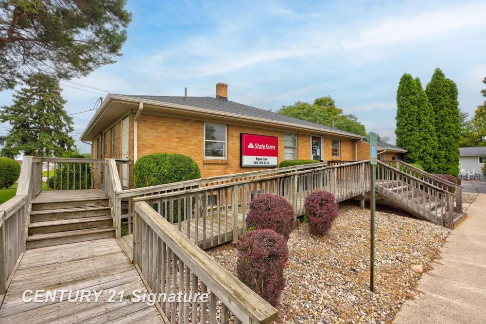 3741 Tittabawassee Road Saginaw Charter Township, MI 48604