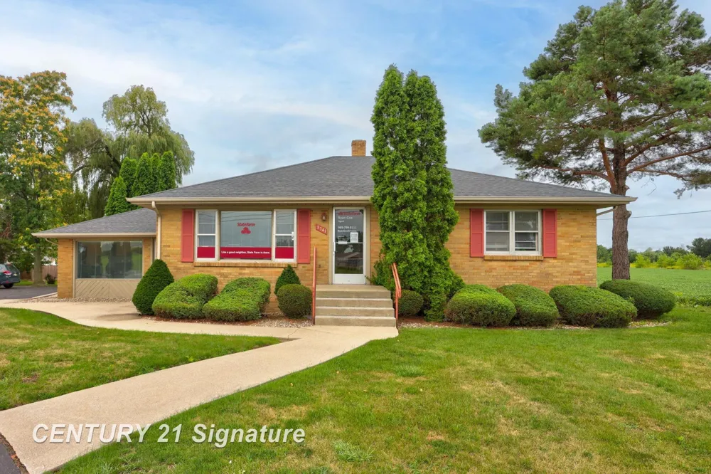 3741 Tittabawassee Road Saginaw Charter Township, MI 48604