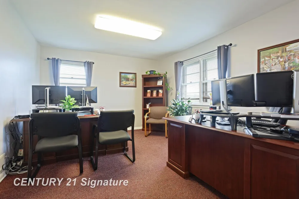 3741 Tittabawassee Road Saginaw Charter Township, MI 48604