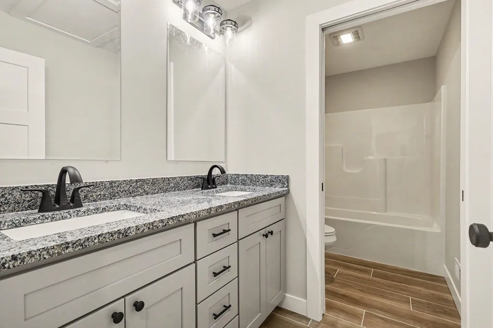 9209 Kellie Lane Richland Village, MI 49083