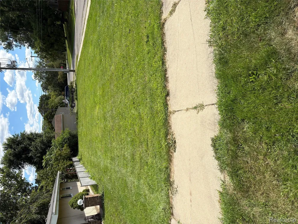 15802 Beech Daly Road Redford Charter Township, MI 48239