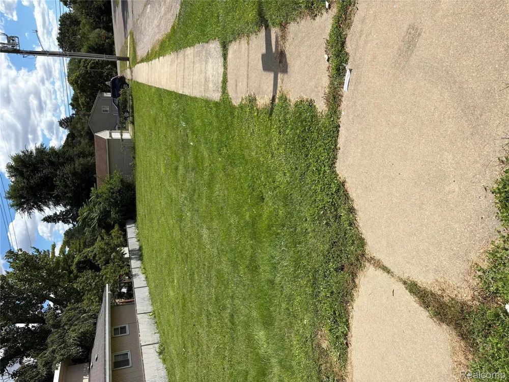 15802 Beech Daly Road Redford Charter Township, MI 48239