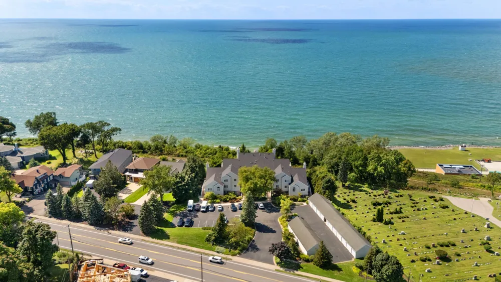 1802 Lakeshore Drive #6 St Joseph City, MI 49085