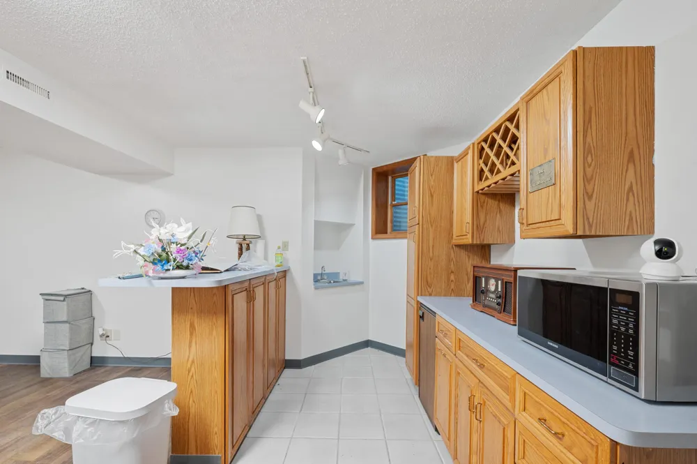 1802 Lakeshore Drive #6 St Joseph City, MI 49085