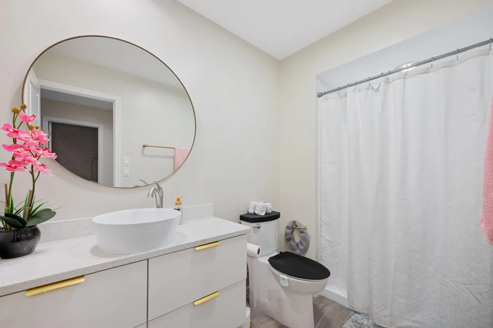 1802 Lakeshore Drive #6 St Joseph City, MI 49085