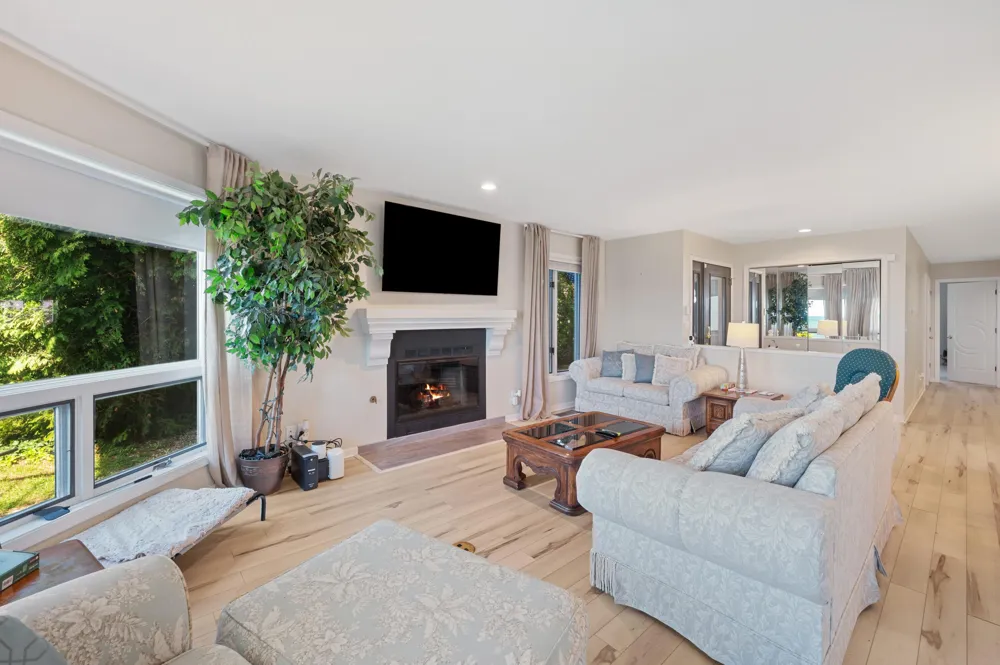 1802 Lakeshore Drive #6 St Joseph City, MI 49085