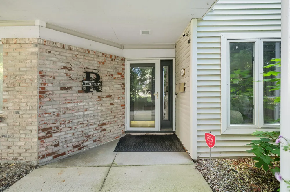 1802 Lakeshore Drive #6 St Joseph City, MI 49085
