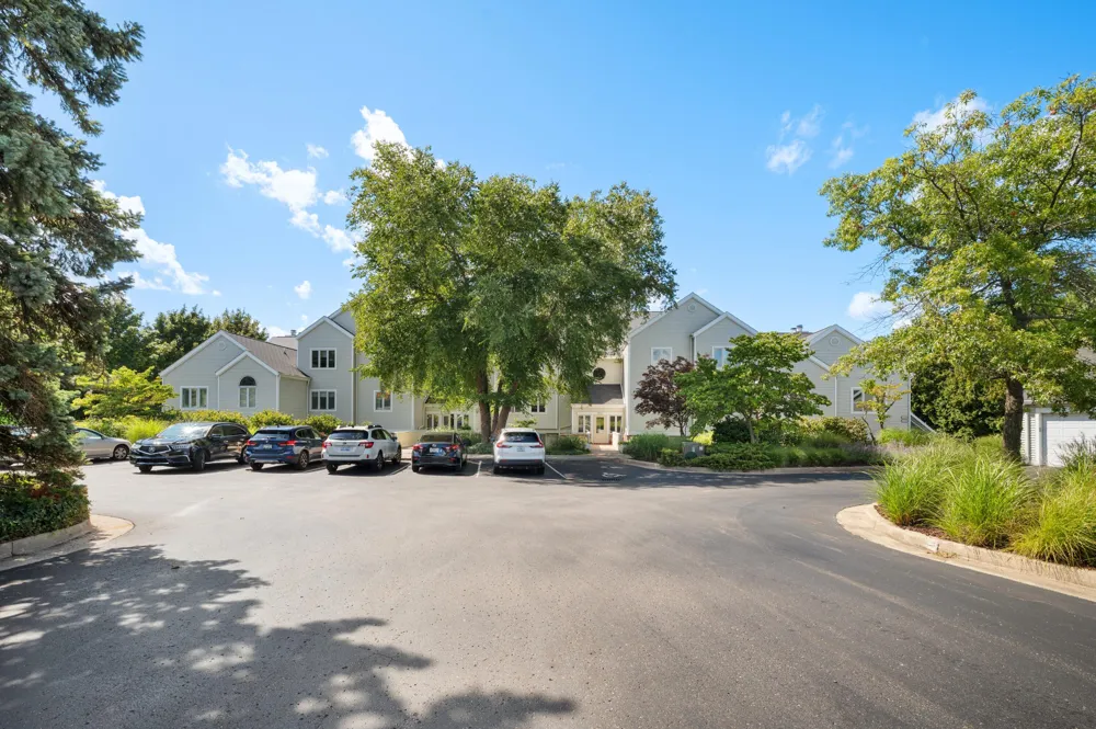 1802 Lakeshore Drive #6 St Joseph City, MI 49085