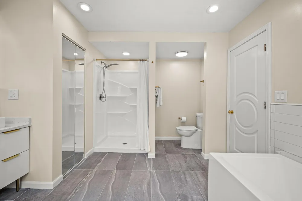 1802 Lakeshore Drive #6 St Joseph City, MI 49085