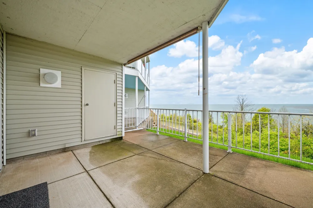 1802 Lakeshore Drive #6 St Joseph City, MI 49085