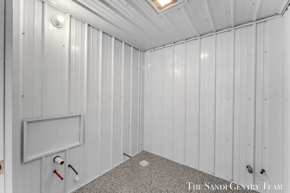 2695 Hein Road #B101 Dalton Township, MI 49445