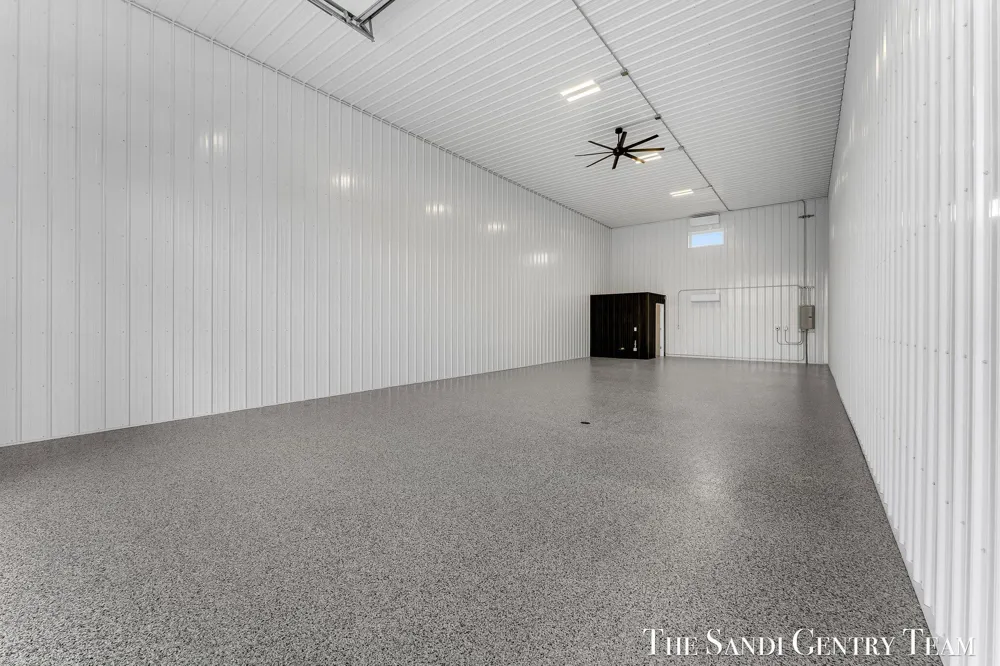 2695 Hein Road #B101 Dalton Township, MI 49445