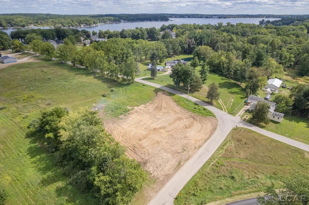 7841 DEVILS LAKE Highway Woodstock Township, MI 49253