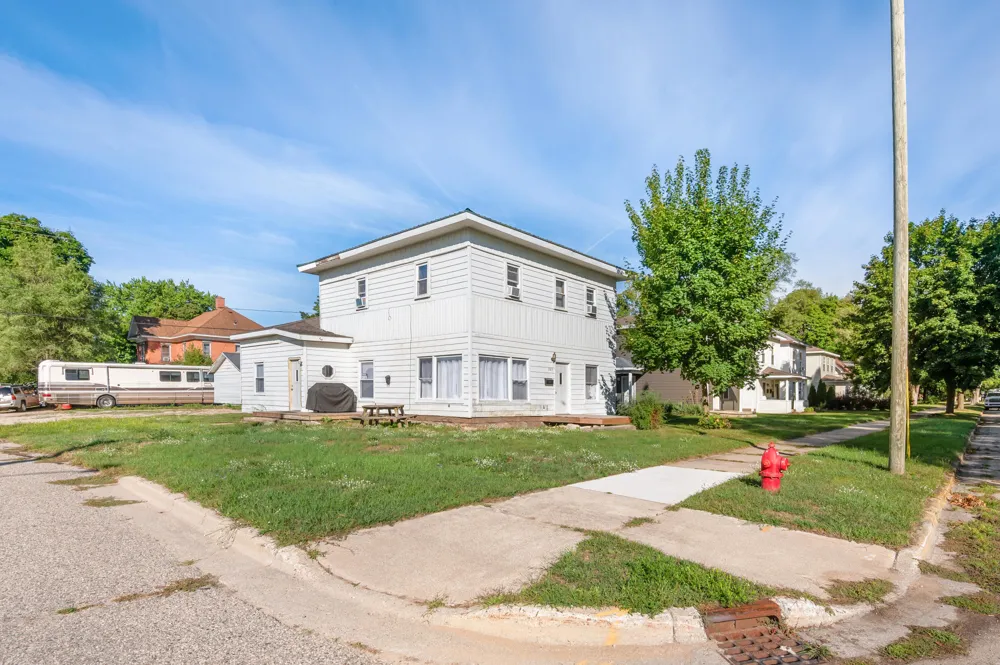 203 3rd Avenue Big Rapids City, MI 49307