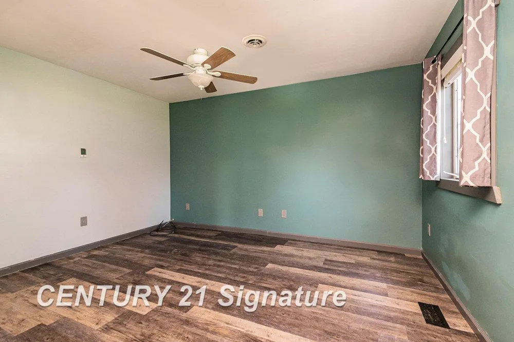7451 Narragannett Drive Hope Township, MI 48628