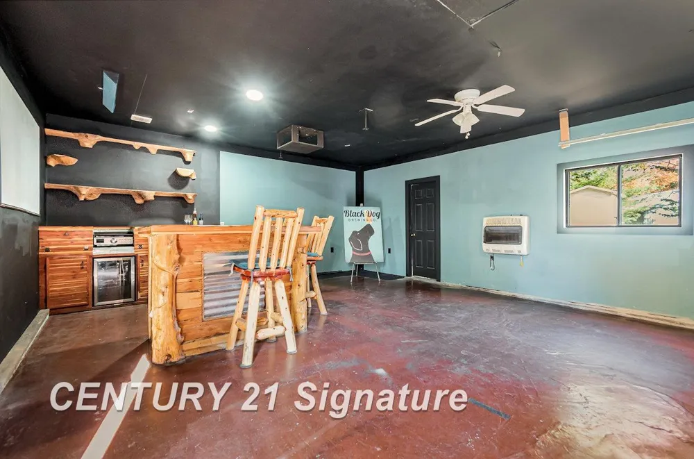 7451 Narragannett Drive Hope Township, MI 48628