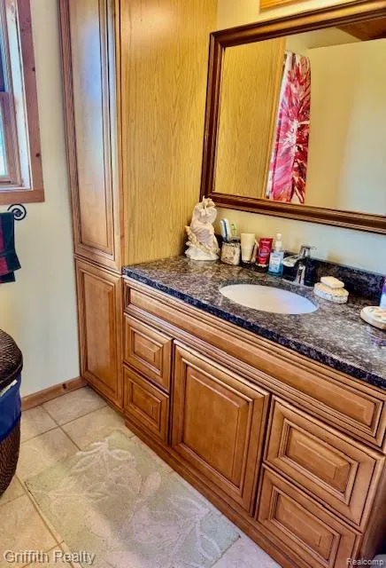 5748 W Coon Lake Road Marion Township, MI 48843