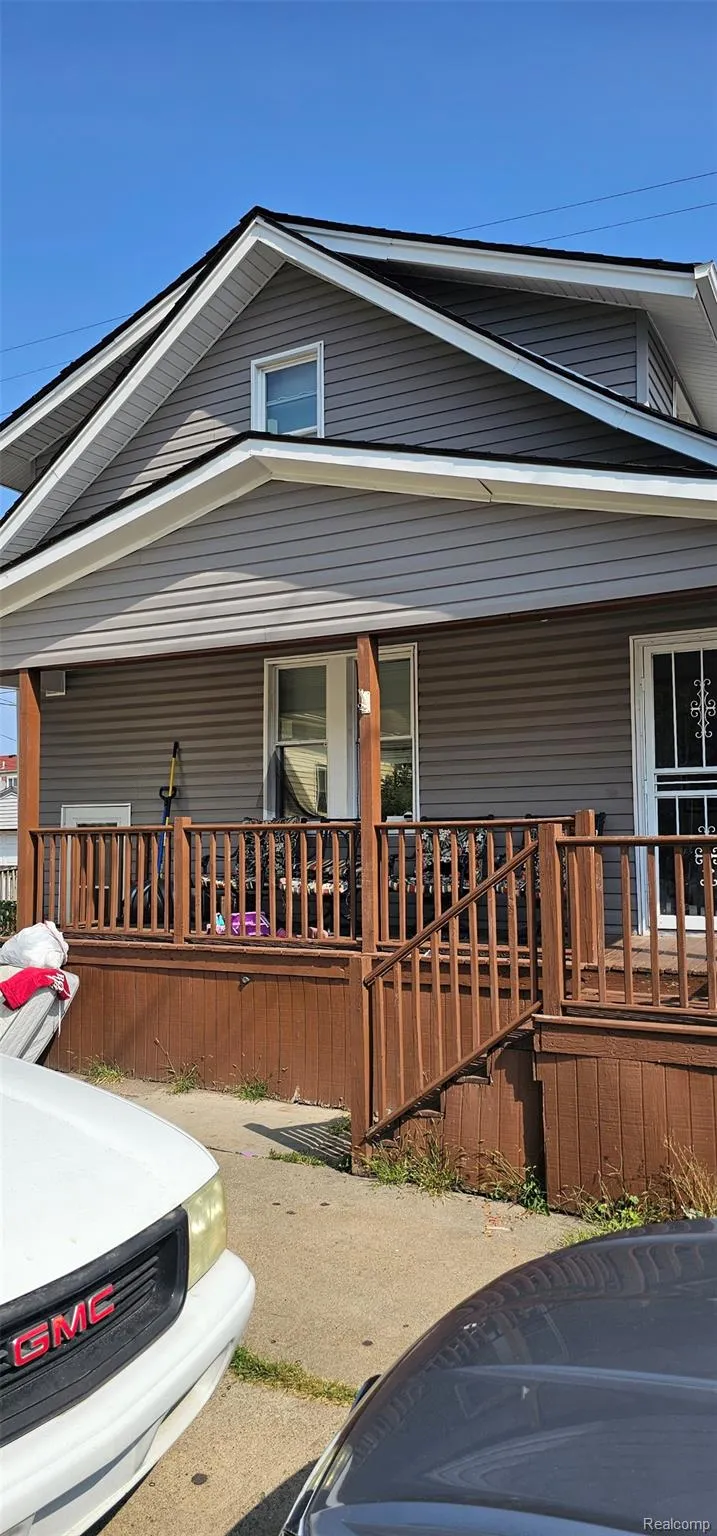 99 E Great Lakes Street River Rouge City, MI 48218
