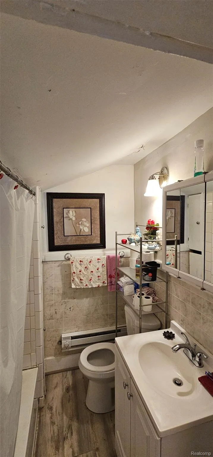 99 E Great Lakes Street River Rouge City, MI 48218