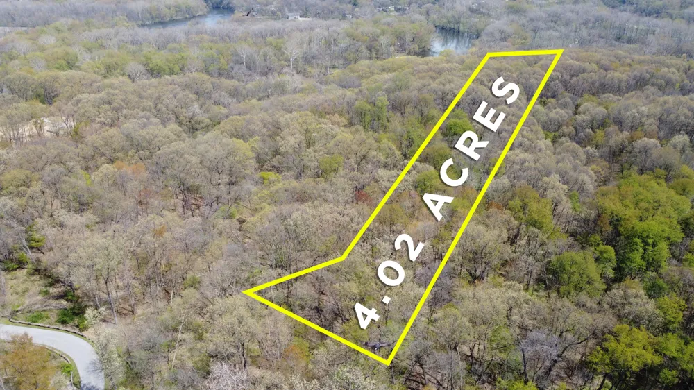 1630 Forest Trail Bertrand Township, MI 49120