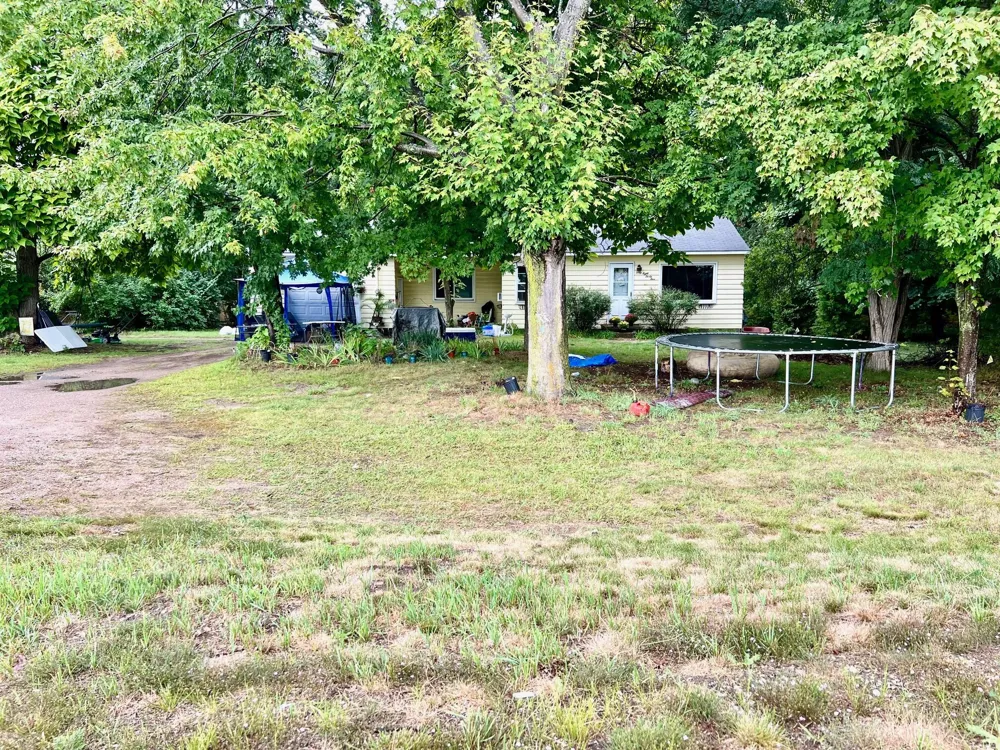 4835 Harvey Street Norton Shores City, MI 49444