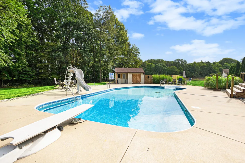 5821 W 88th Street Sheridan Charter Township, MI 49412